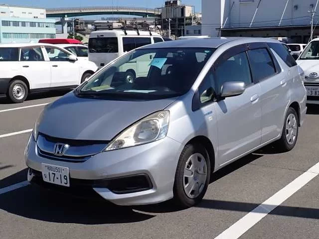 Honda Fit Shuttle GP2 2014